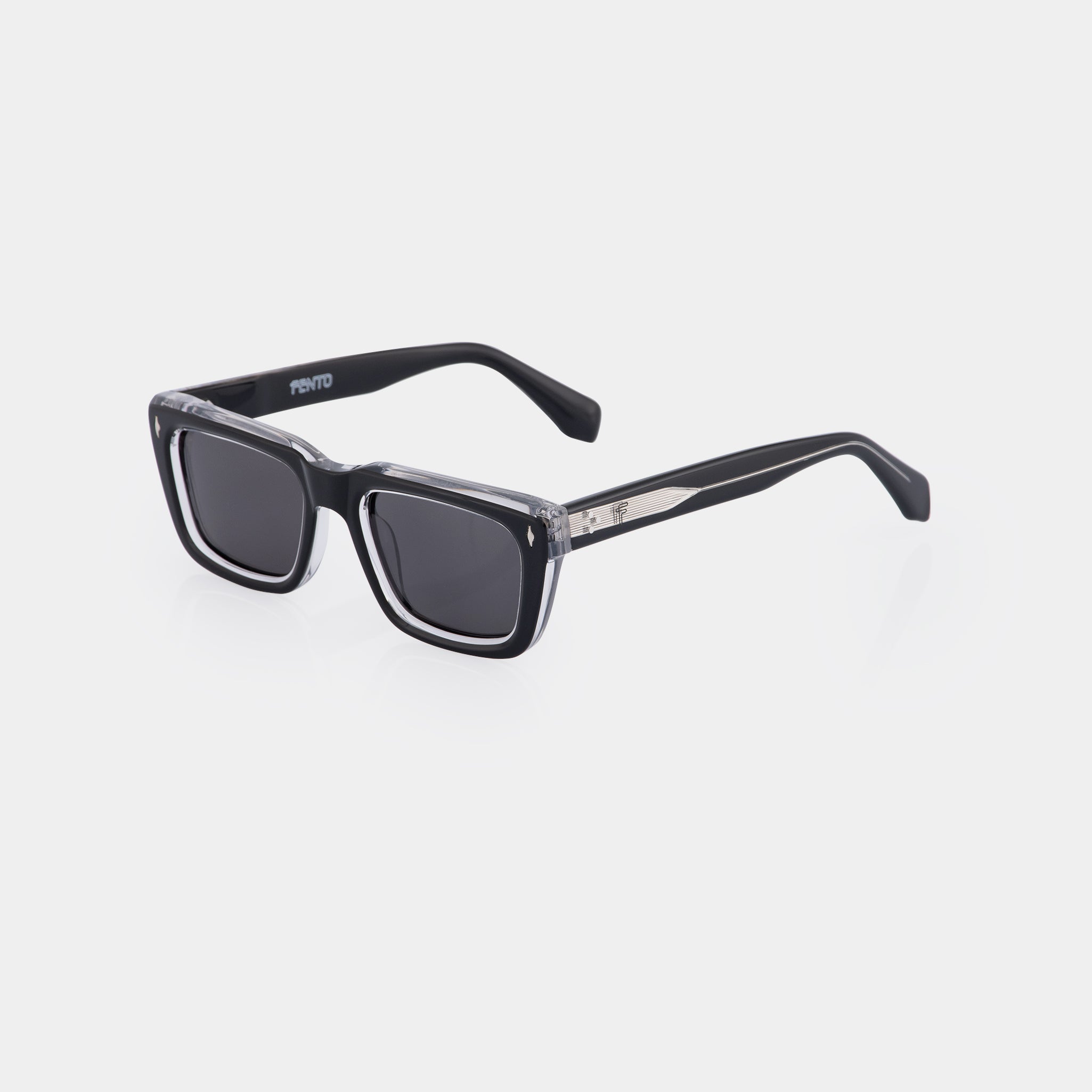 Gafas unisex de acetato negro – estilo depurado y acabado artesanal premium.

