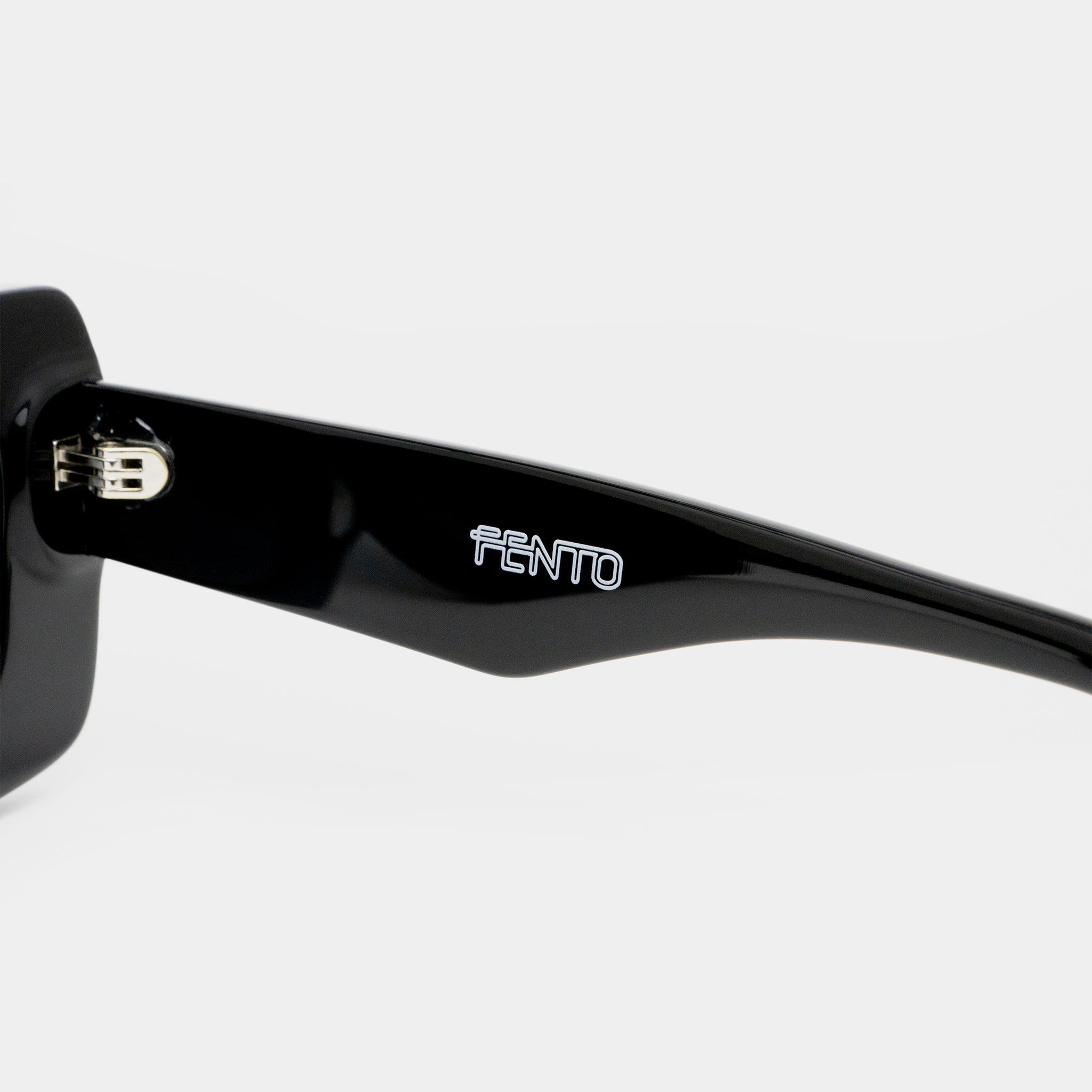 Gafas unisex Fento Cameron en acetato negro – estilo atemporal