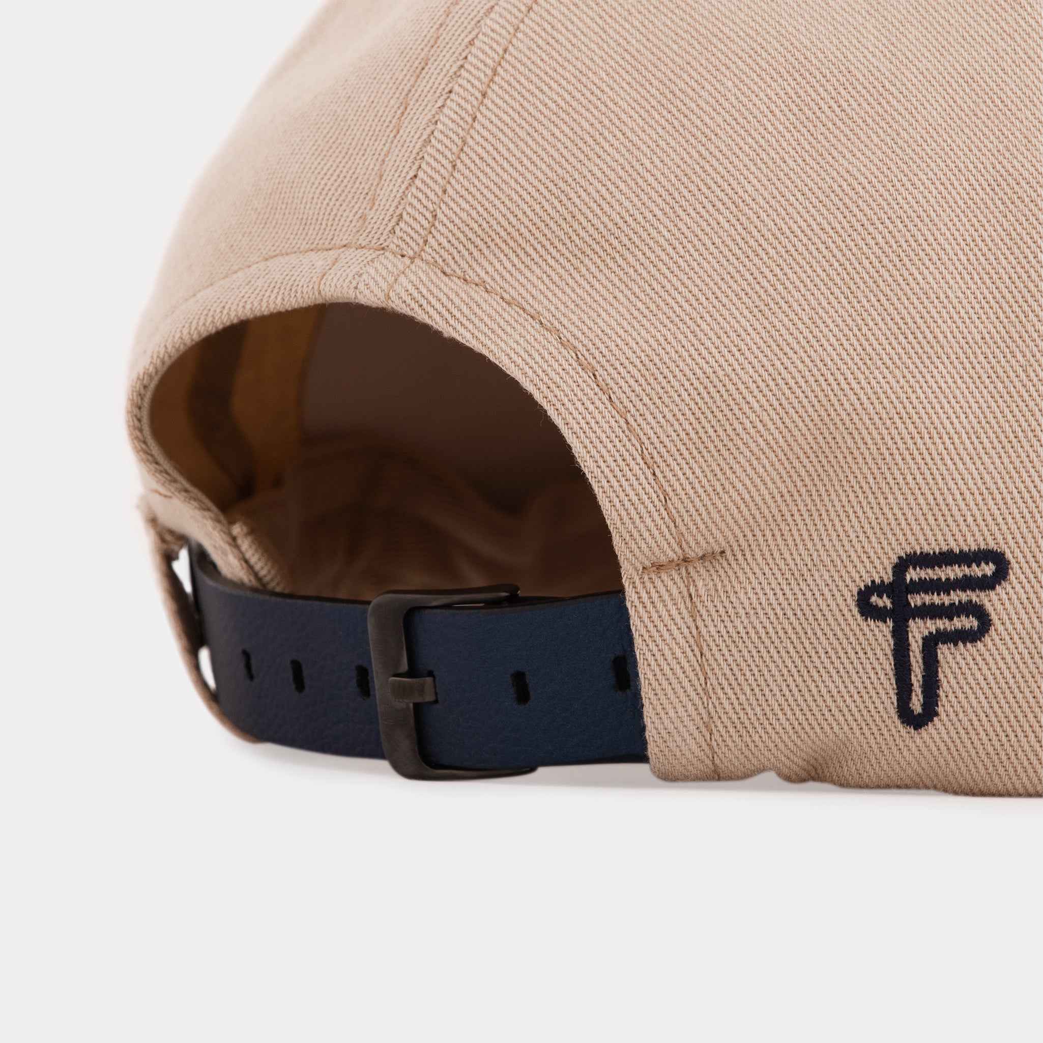 Gorra Rules Breakers en beige – diseño clásico para un look casual y cómodo