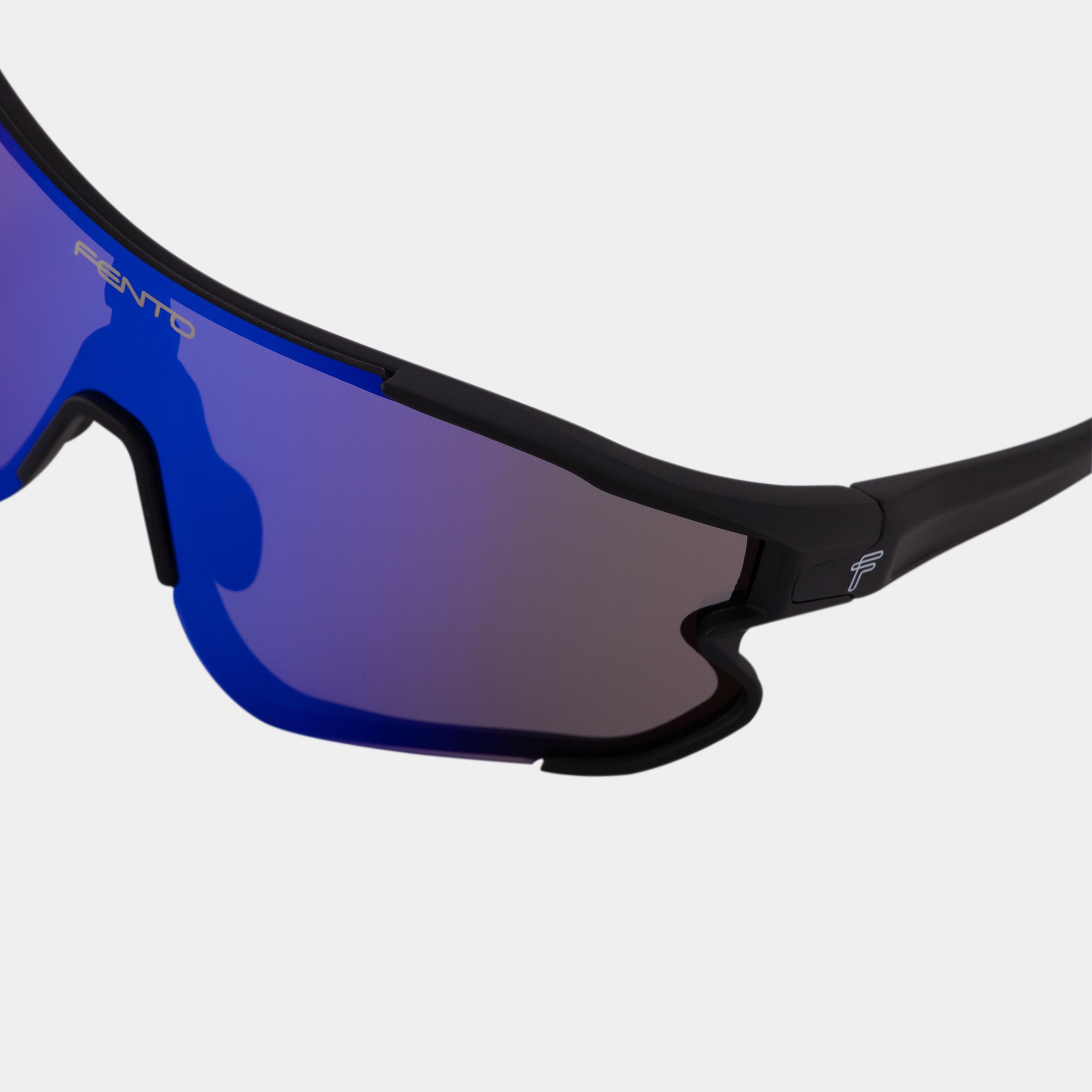 Montura deportiva Skyline TR90 – gafas de sol en negro con detalles azules