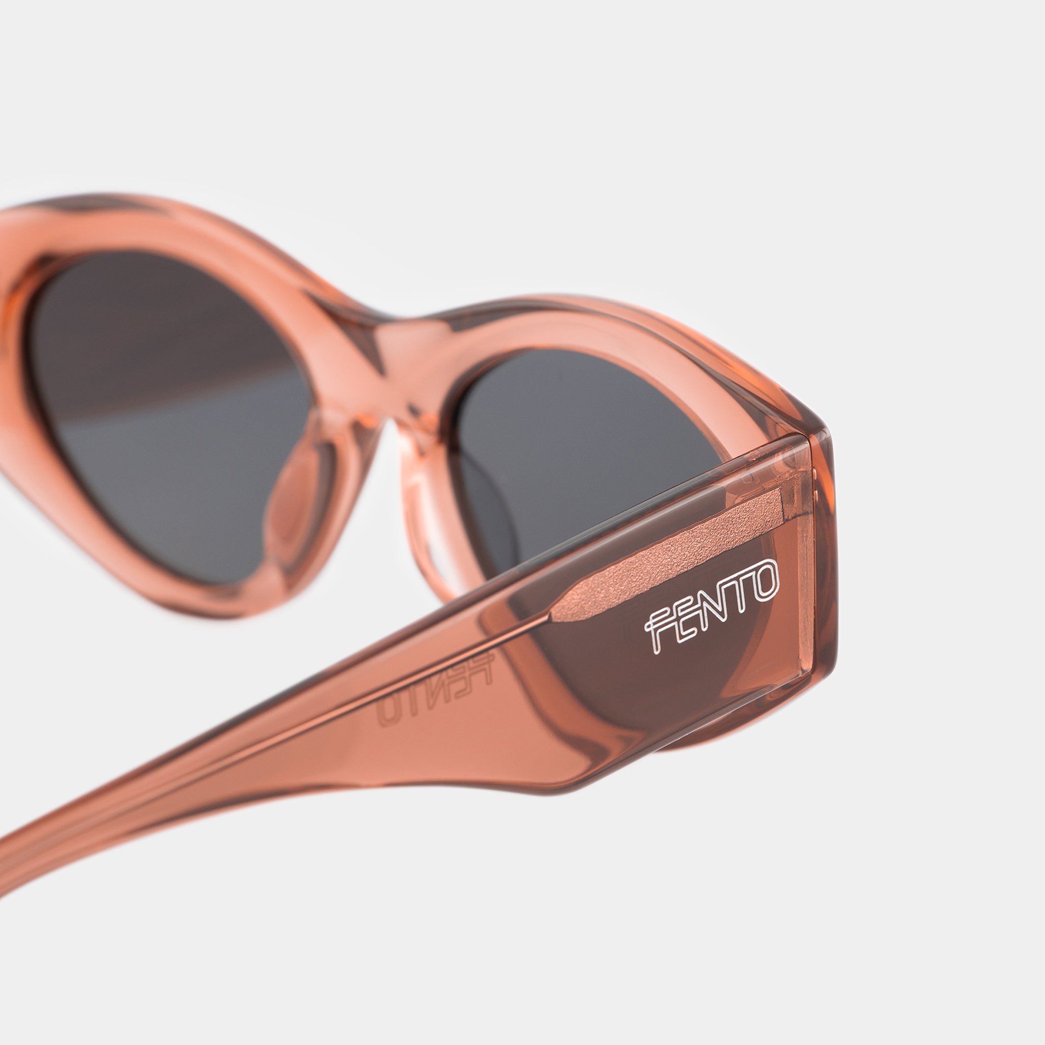 Gafas Terra de acetato translúcido champagne – estilo sofisticado