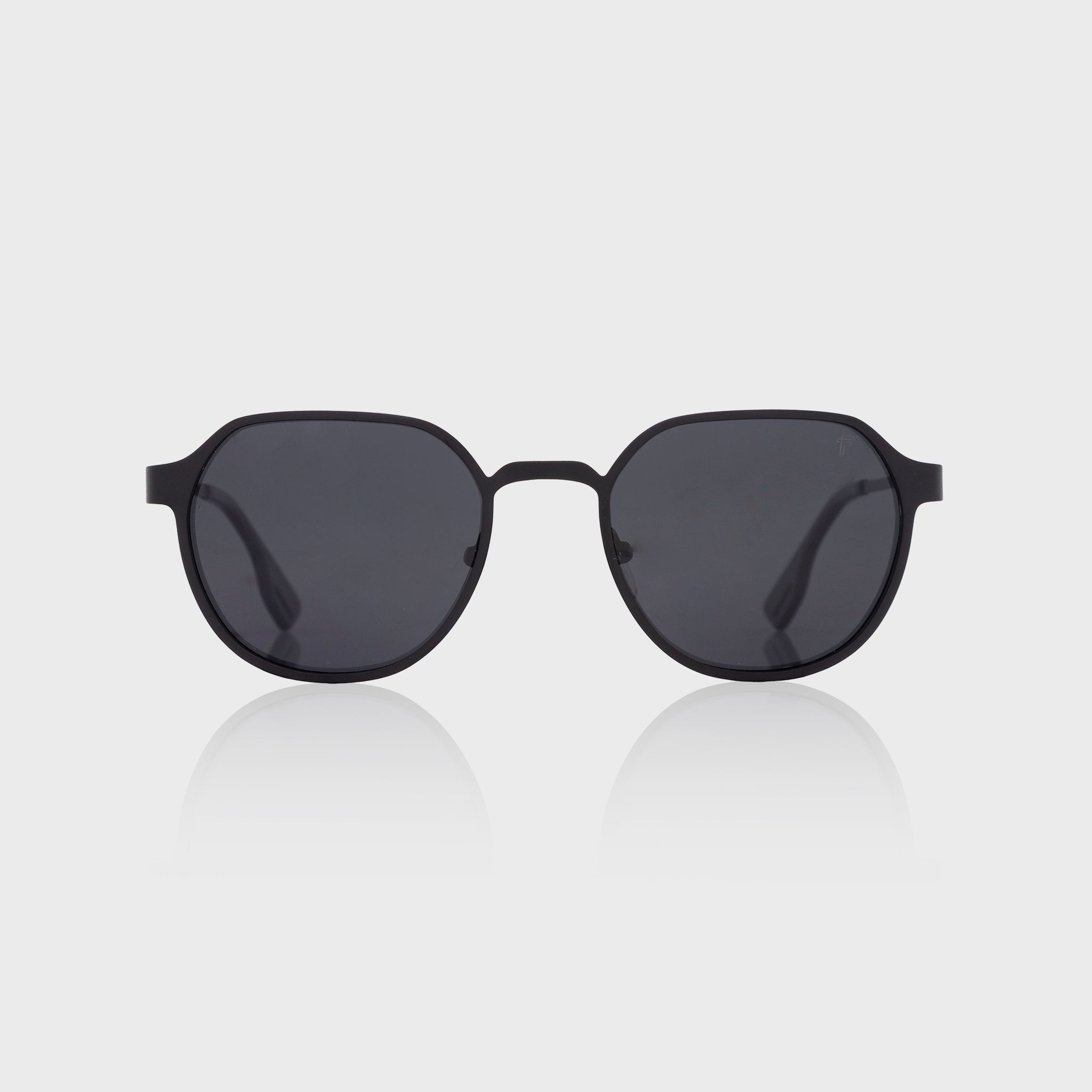 Gafas Freeport Black – montura de acero inoxidable liviana con acabado negro mate.


