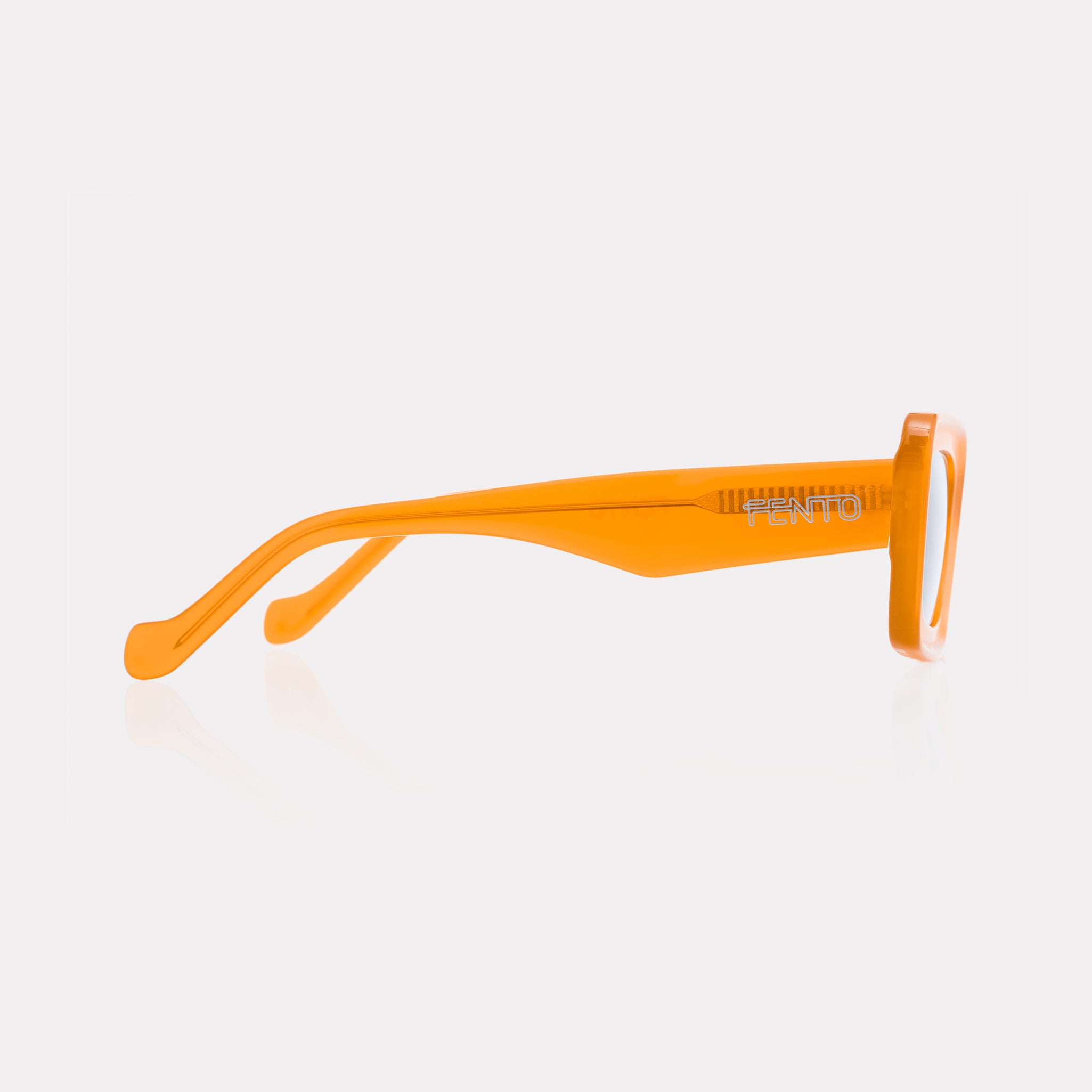 Gafas de sol naranjas Cameron Orange de acetato, parte de la línea Trendy.