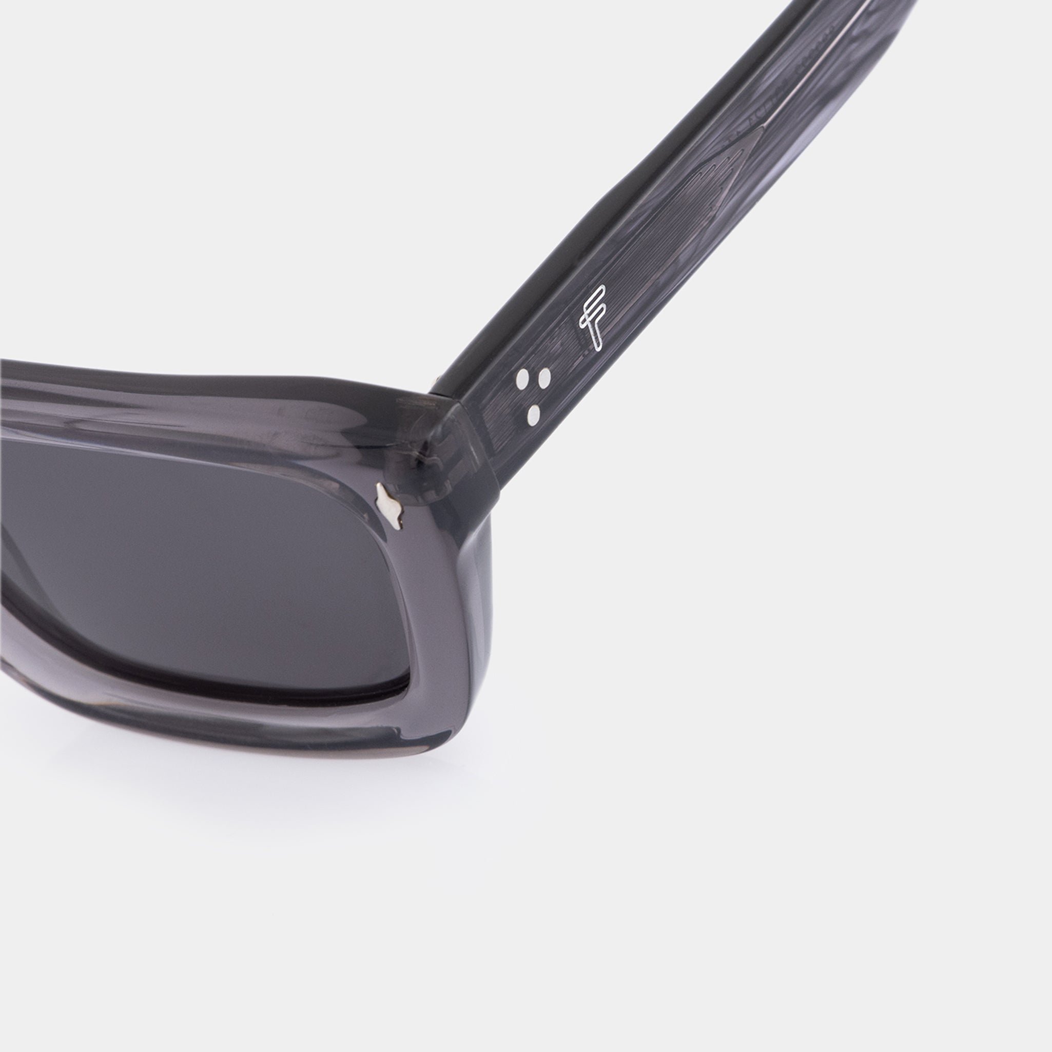 Tom Sunglasses - Grey