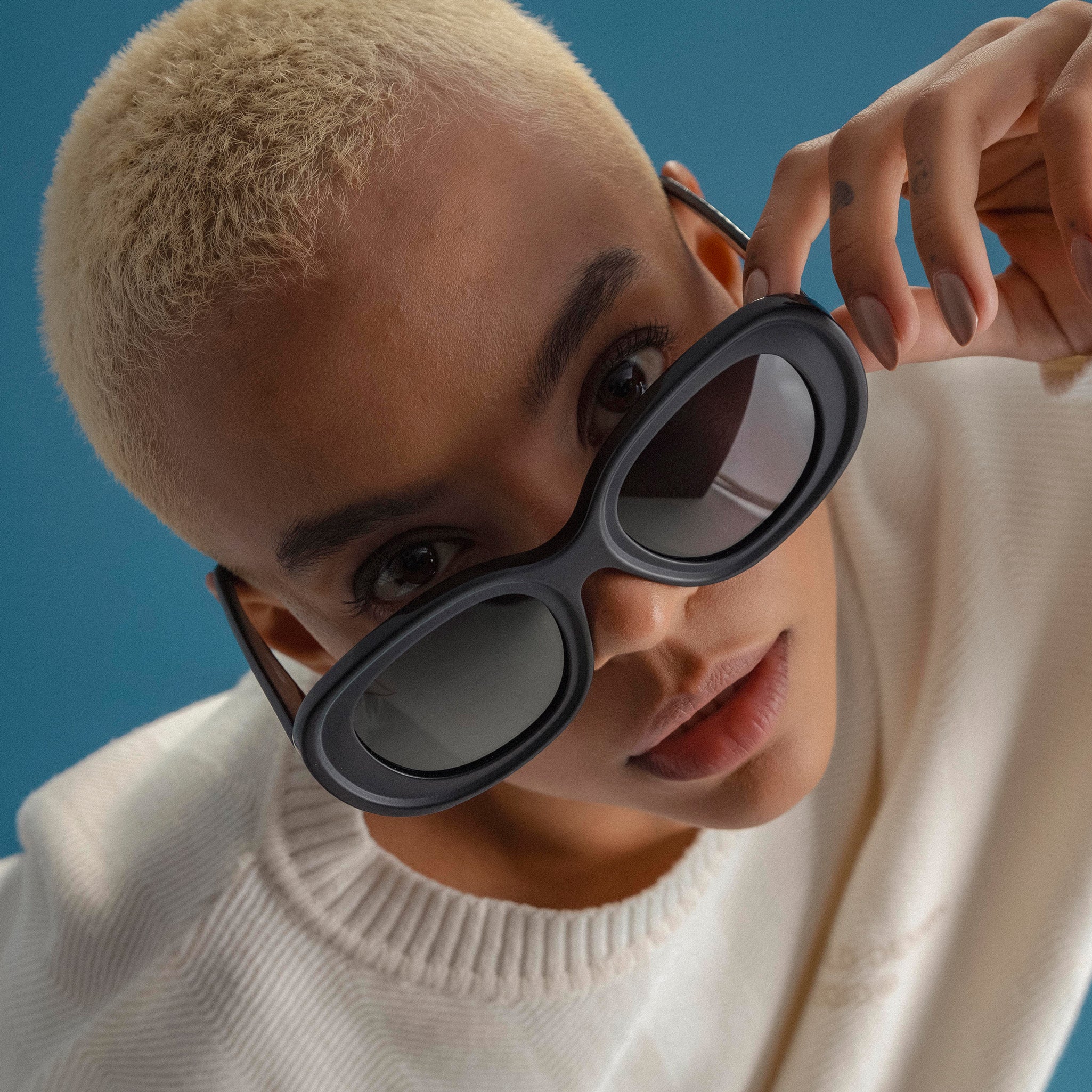 Lentes de sol Iris color black – estilo elegante y moderno