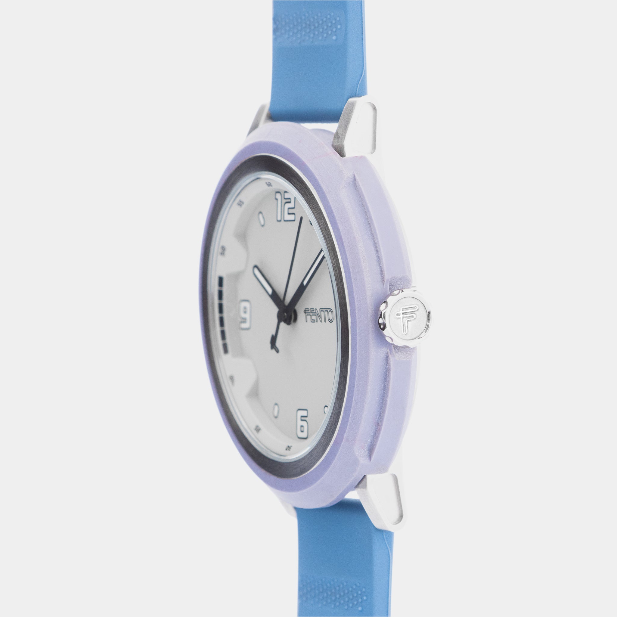 Reloj de entrenamiento color lavanda – estilo deportivo con acabado plateado