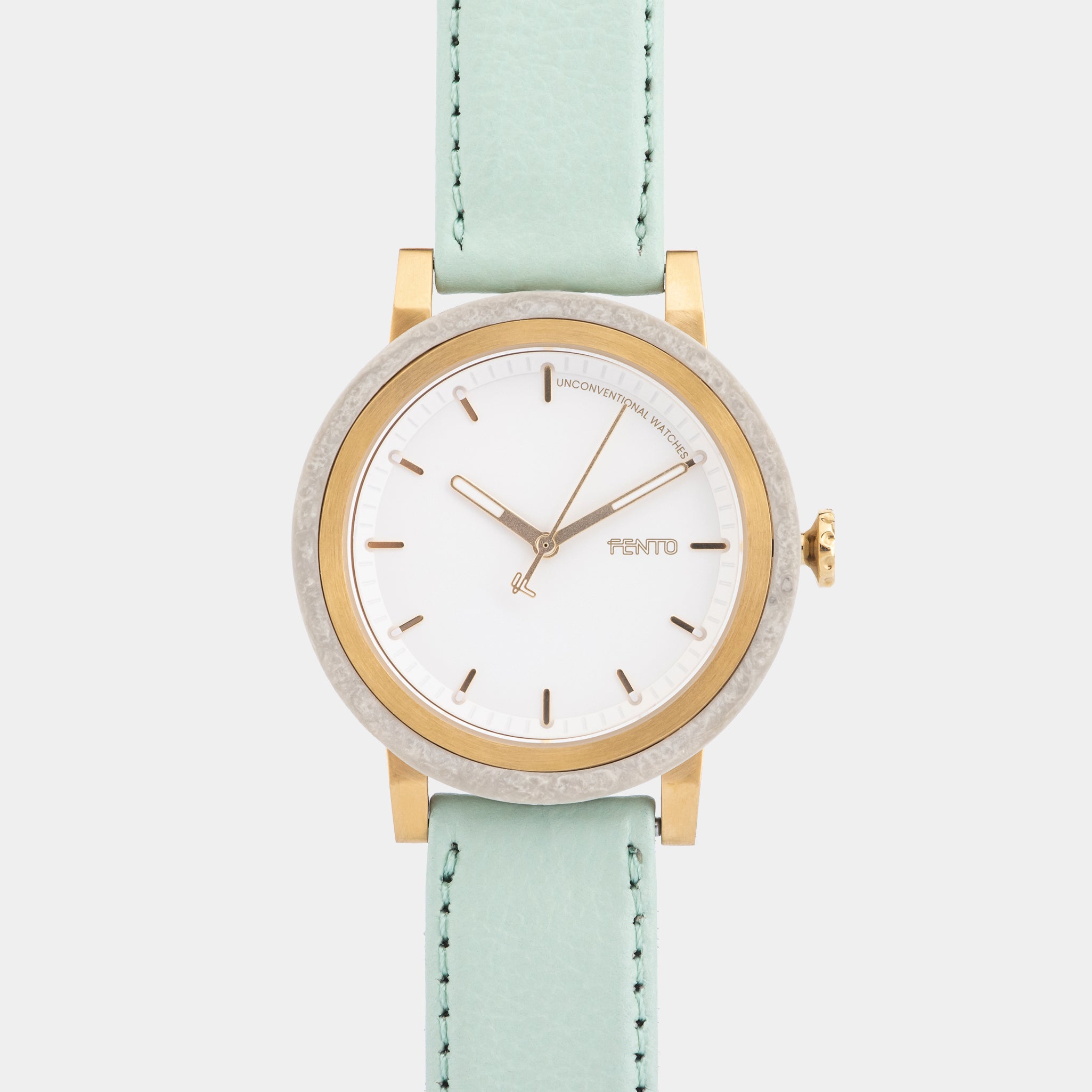 Reloj elegante para mujer Windsormint con correa de cuero verde menta y diseño minimalista.