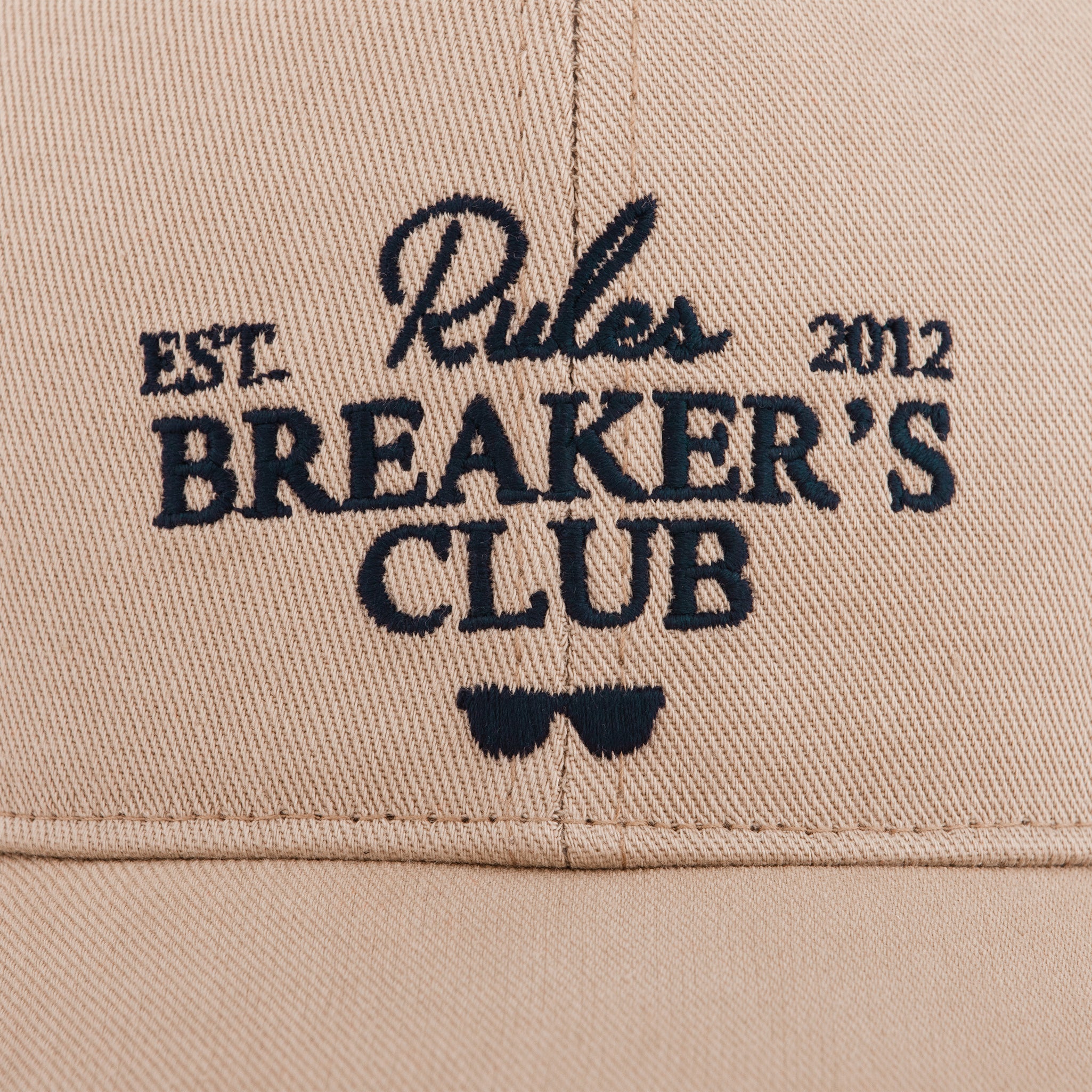 Gorra de béisbol beige Rules Breakers – estilo atemporal y fácil de combinar