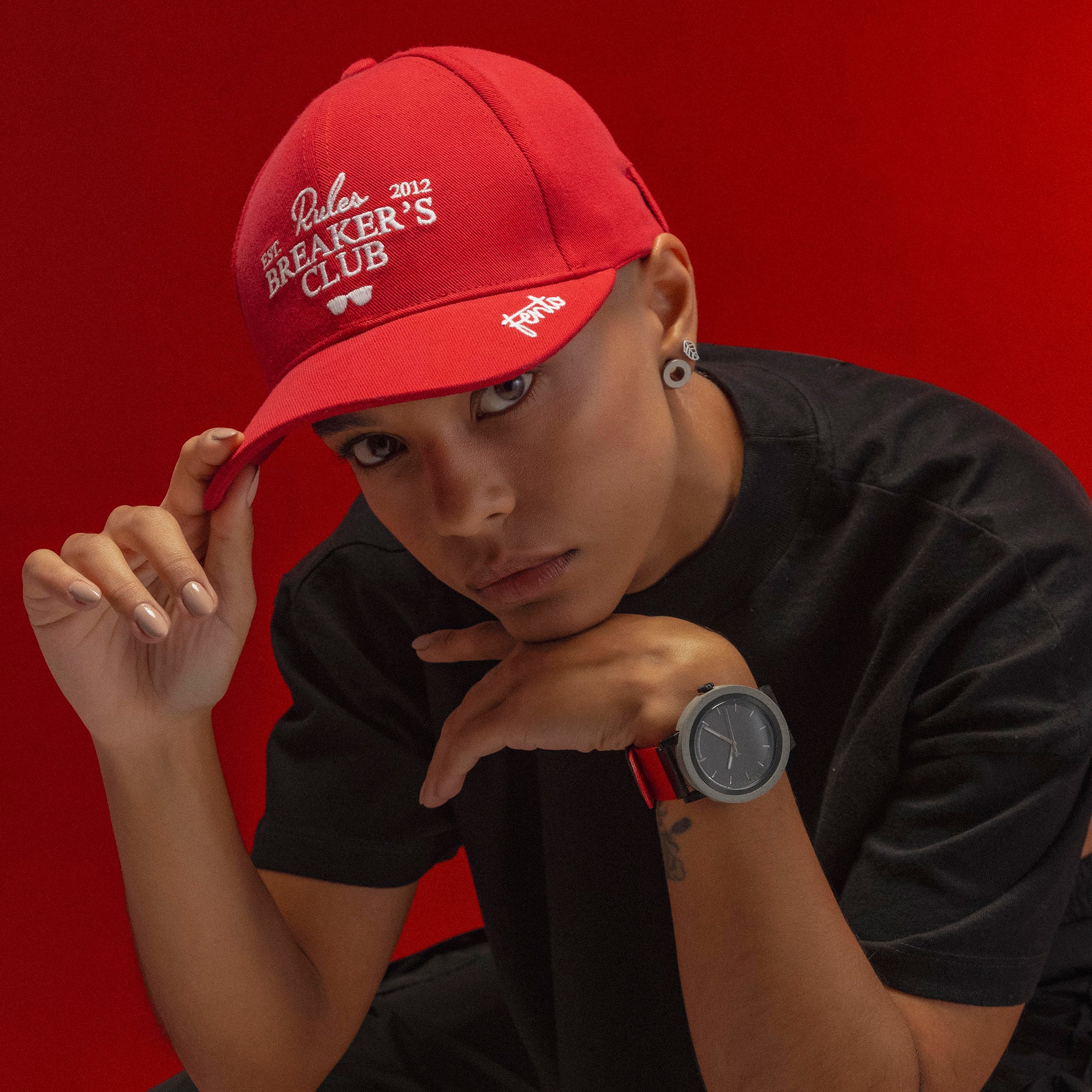 Gorra de béisbol roja Rules Breakers – diseño moderno y atractivo

